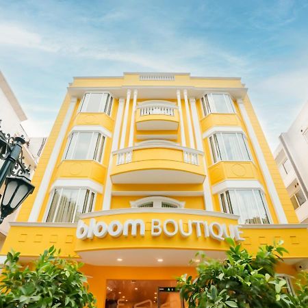 Bloom Boutique - Connaught Place Area New Delhi Exteriör bild