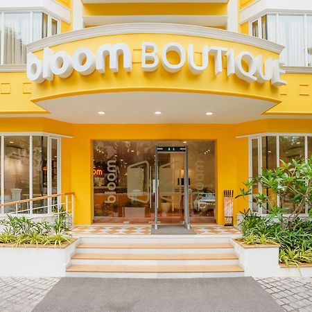 Bloom Boutique - Connaught Place Area New Delhi Exteriör bild